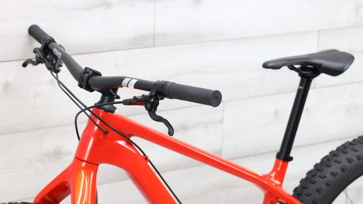 2022 Canyon Dude CF 7  Fat Bike - Medium