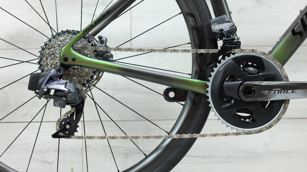 2023 Specialized Roubaix Pro Road Bike - 52cm