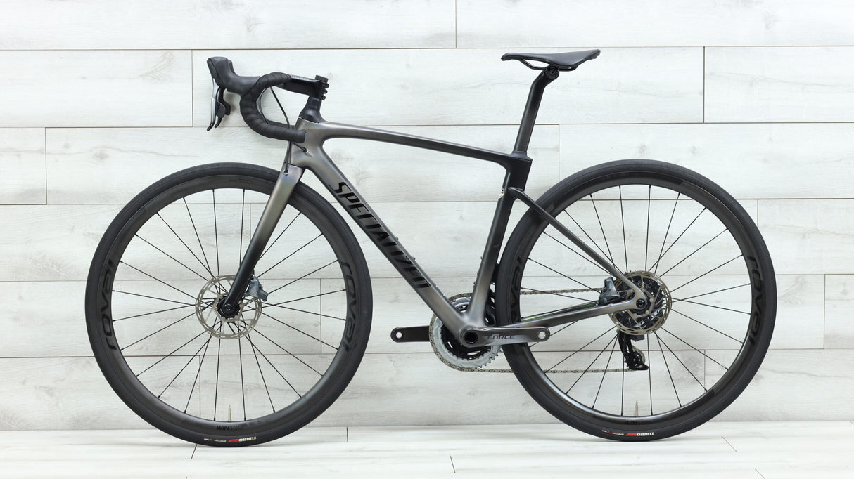 2023 Specialized Roubaix Pro Road Bike - 52cm