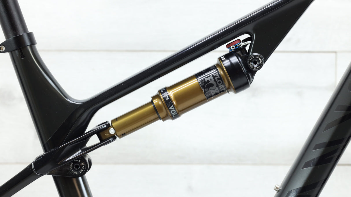 2020 Canyon Lux CF SLX 9.0 Race Team Mountain Bike - Medium