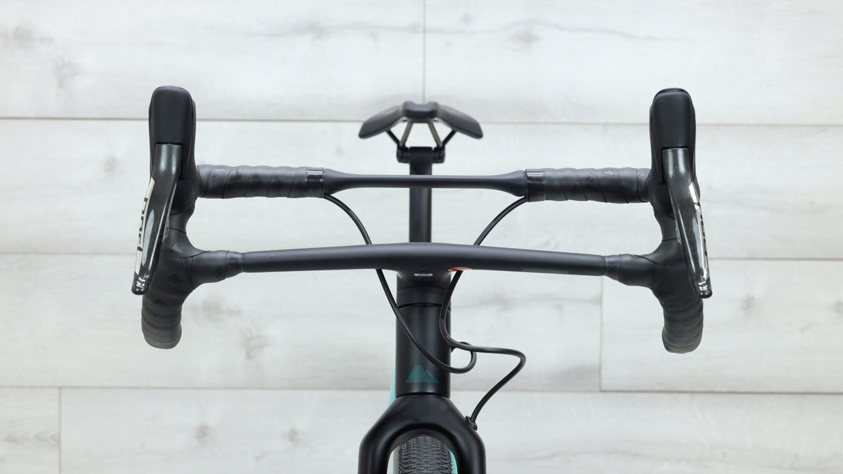 2023 Canyon Grail CF SLX 9 eTap Gravel Bike - Small