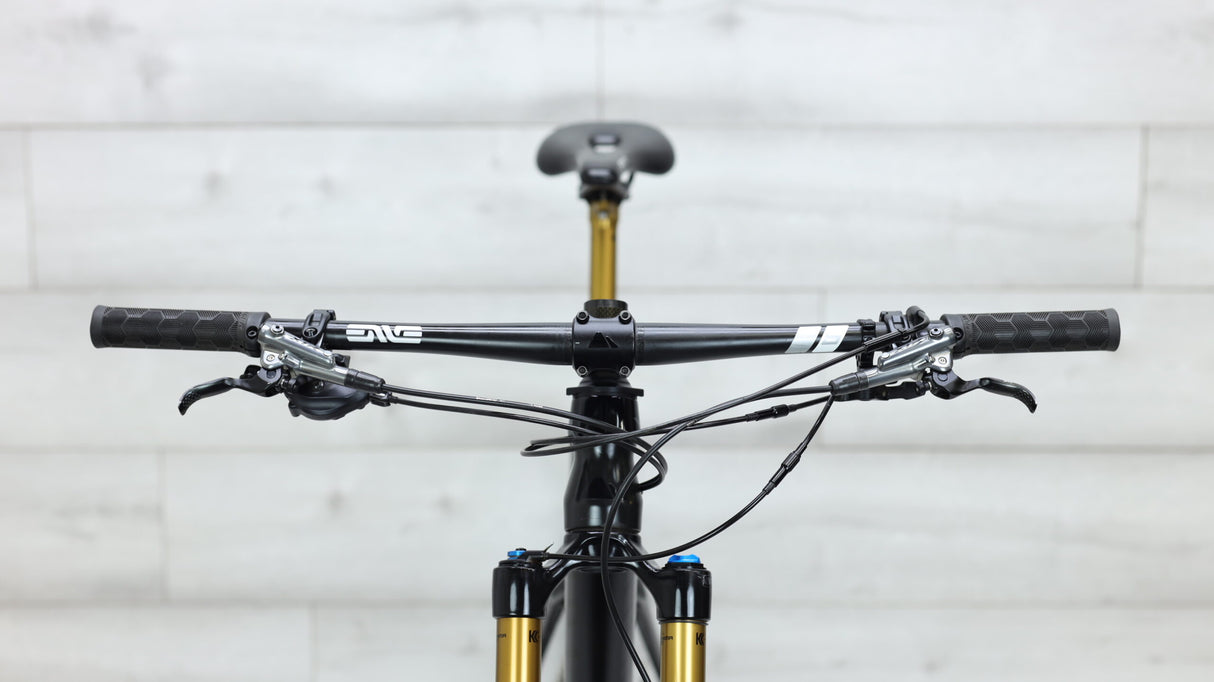 2020 Canyon Lux CF SLX 9.0 Race Team Mountain Bike - Medium