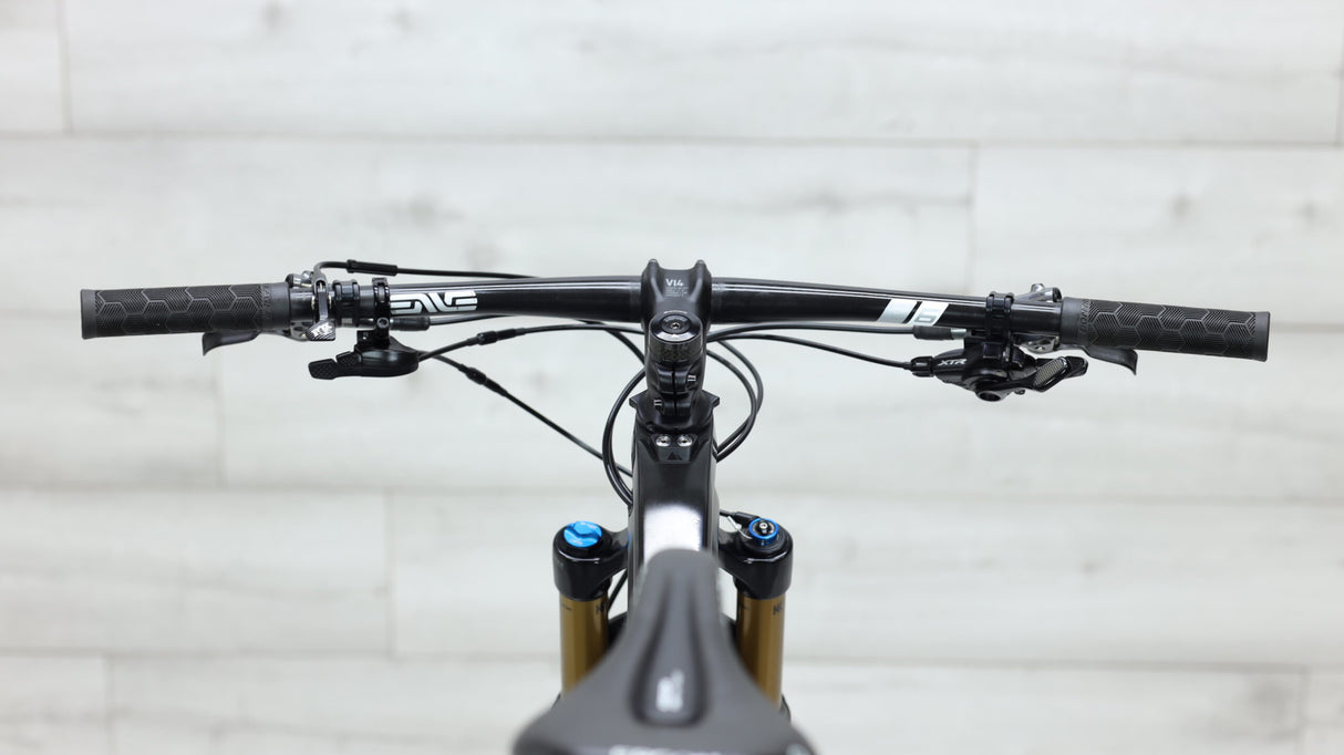 2020 Canyon Lux CF SLX 9.0 Race Team Mountain Bike - Medium