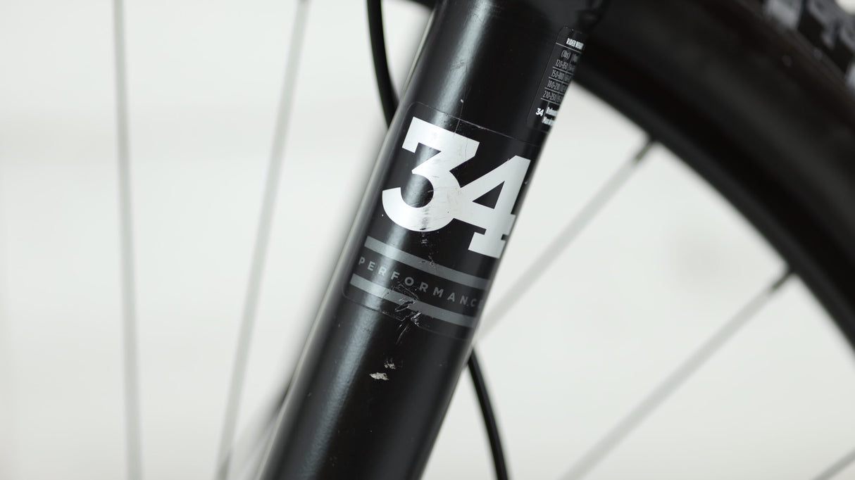 2018 Specialized Stumpjumper Expert 29/6Fattie Mountain Bike - Large