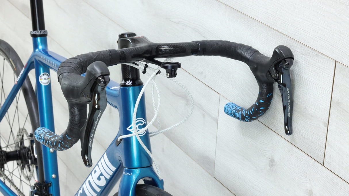 Cinelli Veltrix Disc Road Bike - 2021, Medium