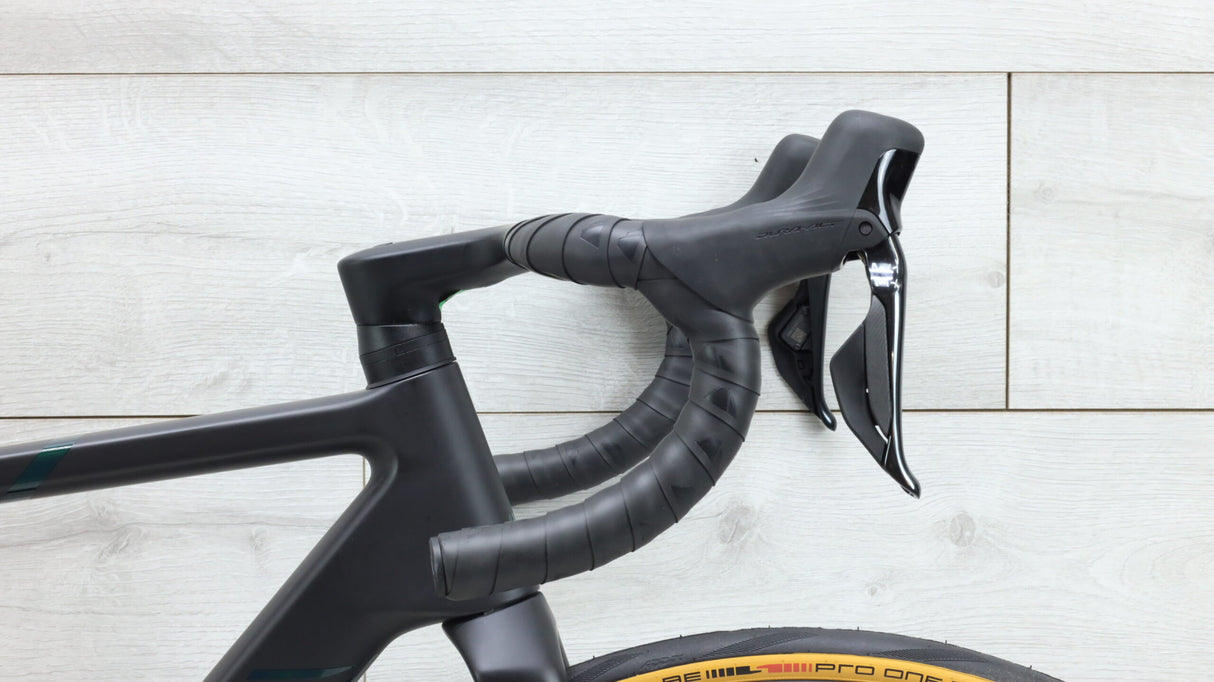 Vélo de route Canyon Ultimate CFR Di2 2023 - Petit