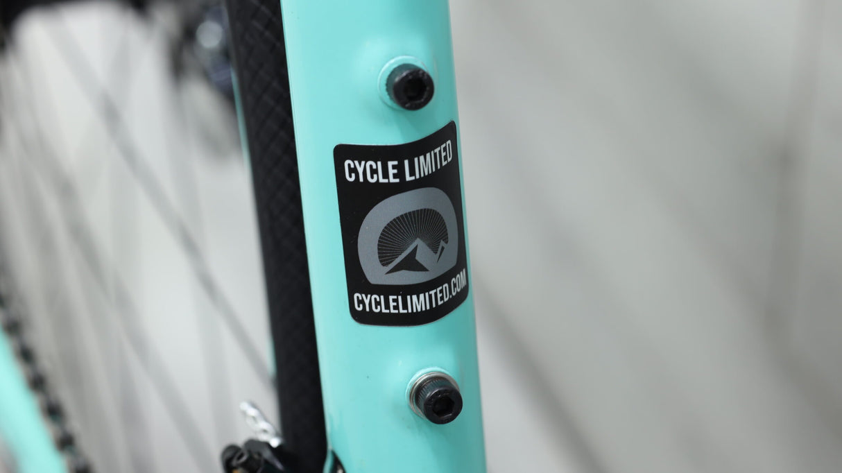 2021 Bianchi Infinito CV Ultegra Road Bike - 55cm