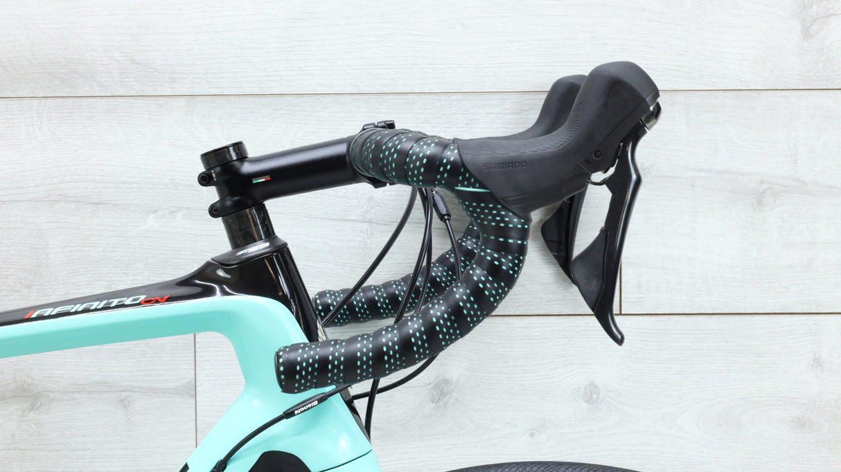 2021 Bianchi Infinito CV Ultegra Road Bike - 55cm
