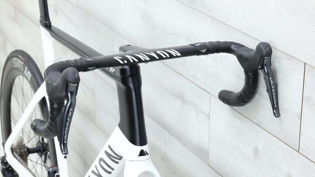 Bicicleta de carretera Canyon Aeroad CF SLX 2022 de 8 discos Di2 (extragrande)