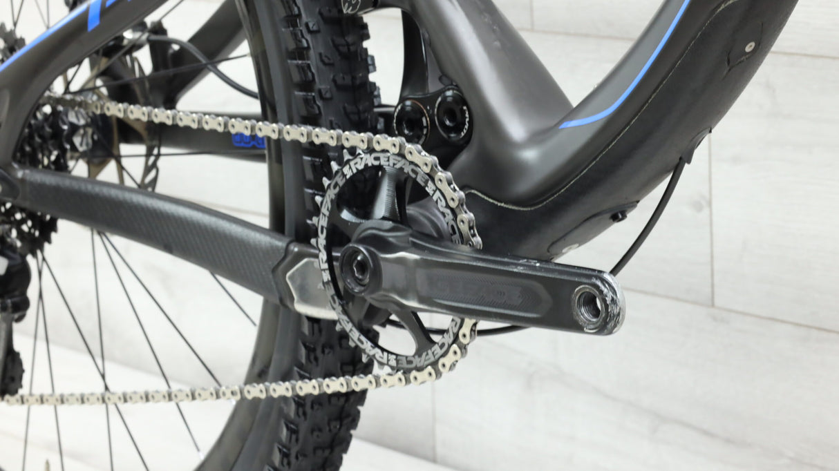 Bicicleta de montaña de carbono Pivot Mach 4 2017 - Pequeña