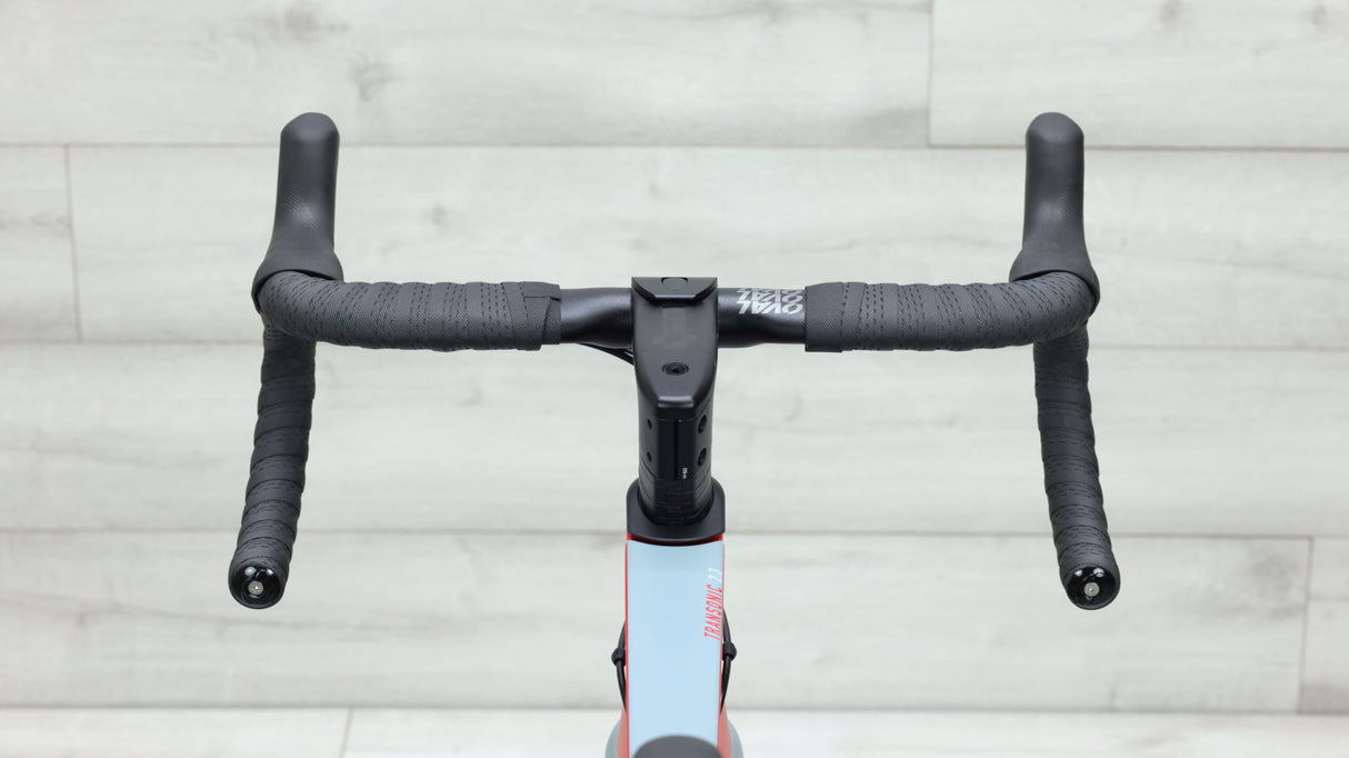 2021 Fuji Transonic 2.3 Road Bike - 56cm