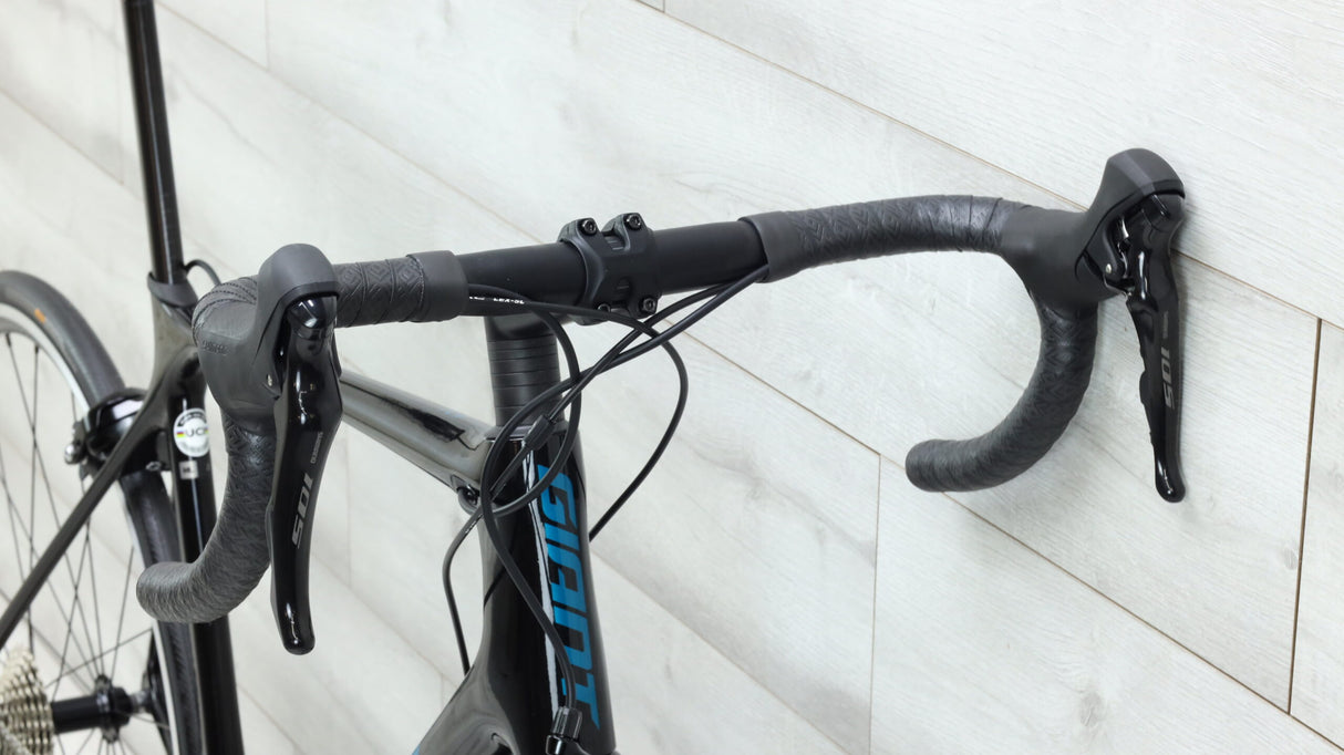 Giant TCR Advanced 2  Road Bike - 2021, Med/Large