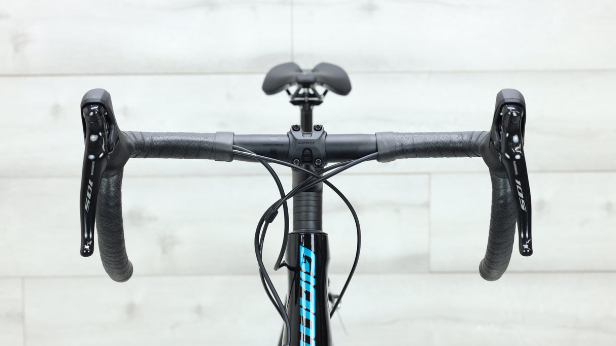 Giant TCR Advanced 2  Road Bike - 2021, Med/Large