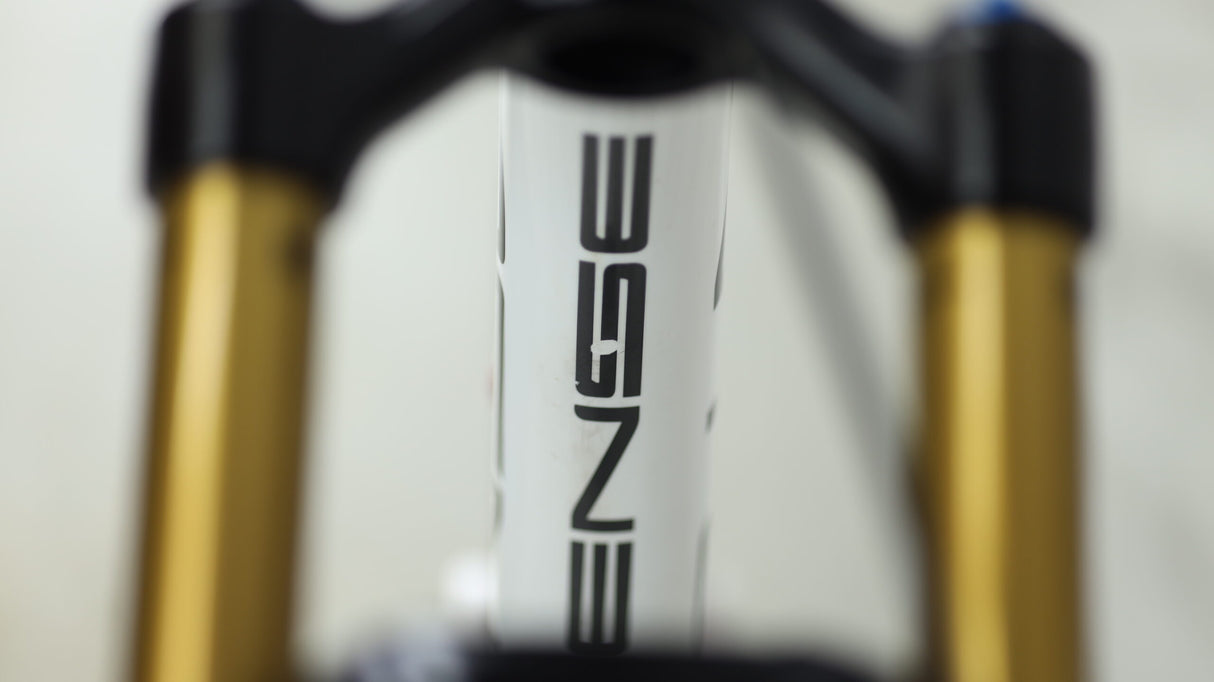 2020 Intense Primer 27.5 Pro Mountain Bike - Large