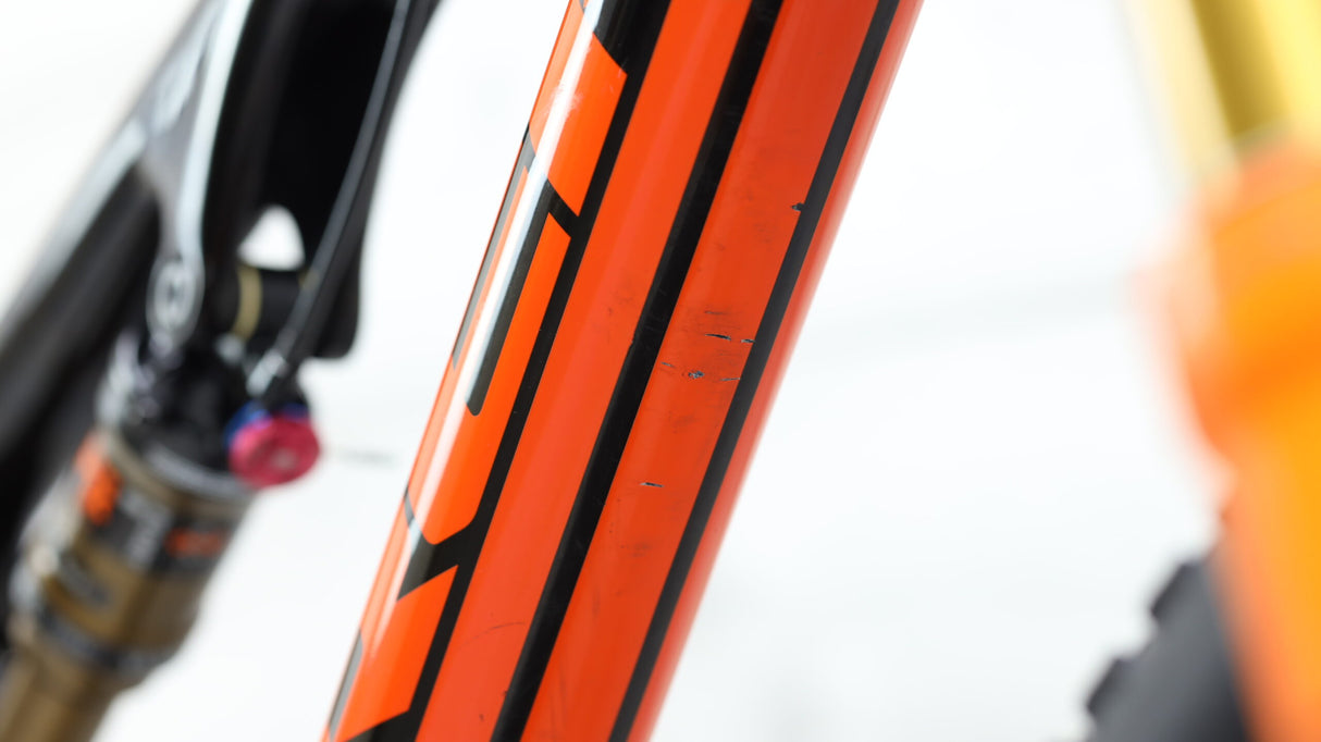 Vélo de montagne Trek Superfly FS 9.8 SL 2015 - Moyen