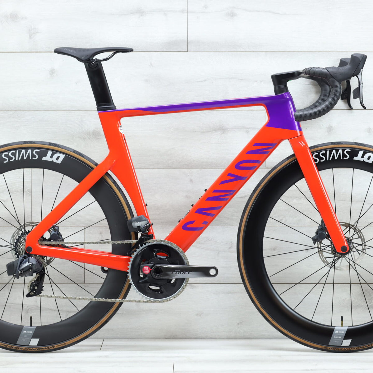 2023 Canyon Aeroad CF SLX 8 Disc eTap Road Bike Medium Cycle Limited