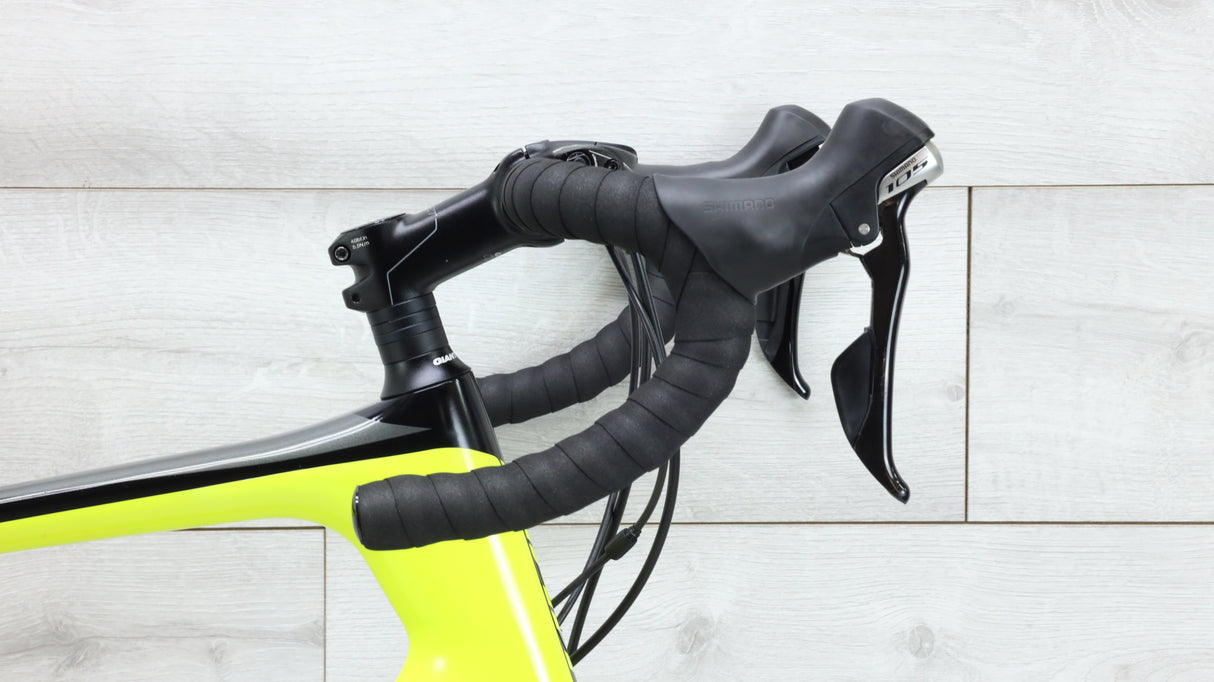 Giant Defy Advanced 1 Road Bike - 2018, Large