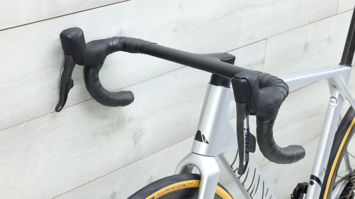 Bicicleta de carretera Canyon Ultimate CFR eTap 2023 - Mediana