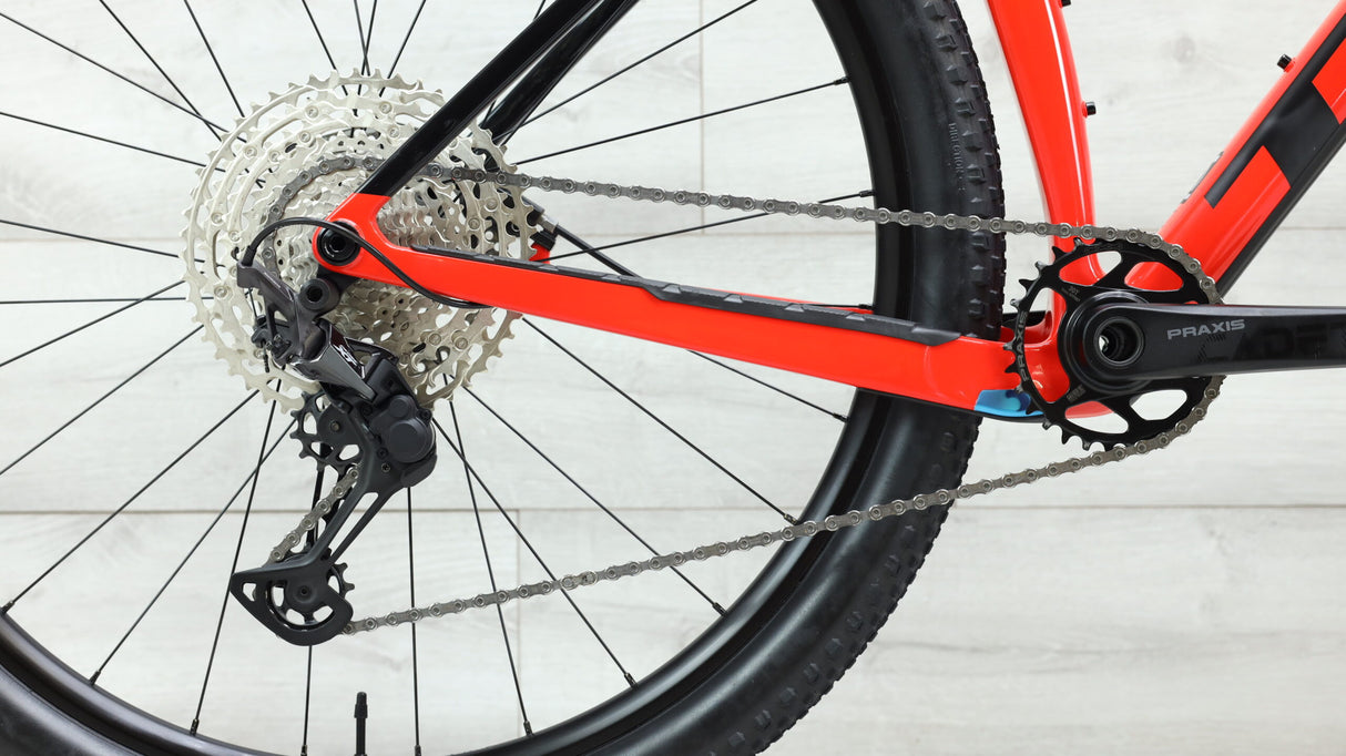 2023 Trek Procaliber 9.5 Mountain Bike - Large