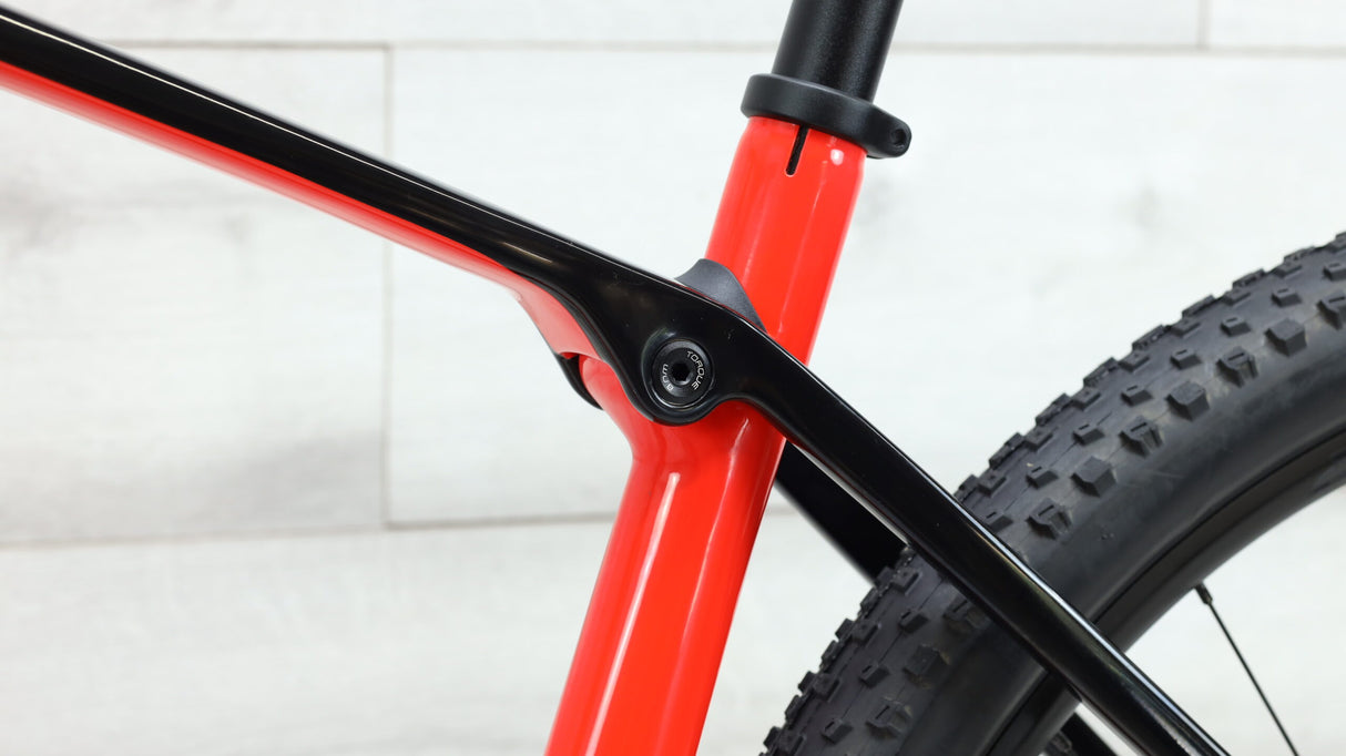 2023 Trek Procaliber 9.5 Mountain Bike - Large