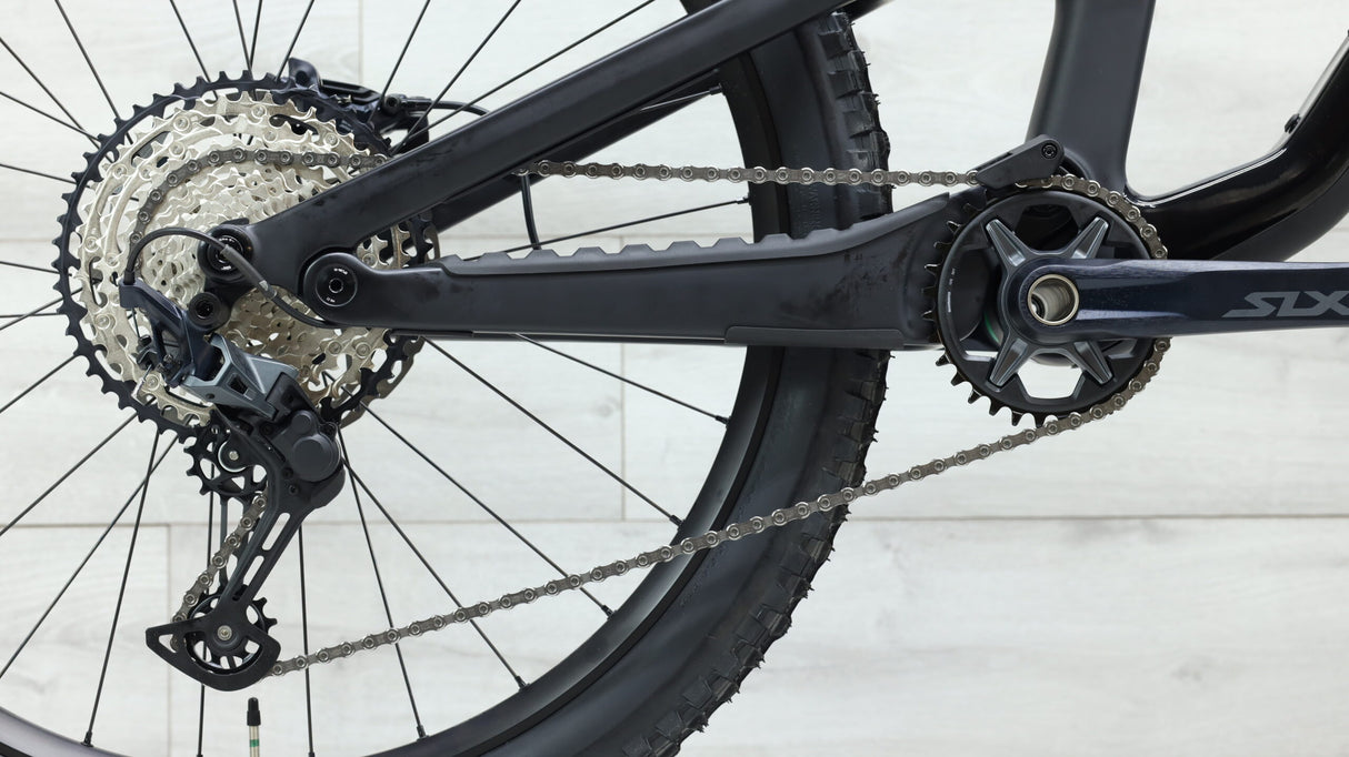 2023 Canyon Spectral 27.5 CF 7 Mountain Bike - Medium