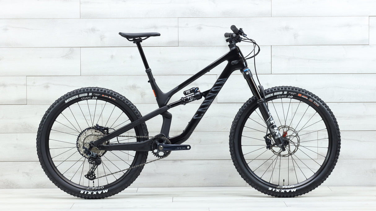 2023 Canyon Spectral 27.5 CF 7 Mountain Bike - Medium