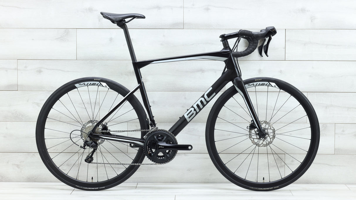 2017 BMC Roadmachine 02 Road Bike - 56cm