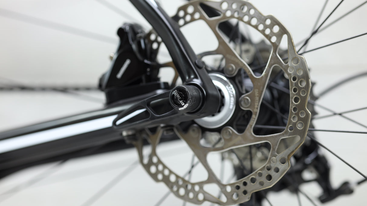 2017 BMC Roadmachine 02 Road Bike - 56cm