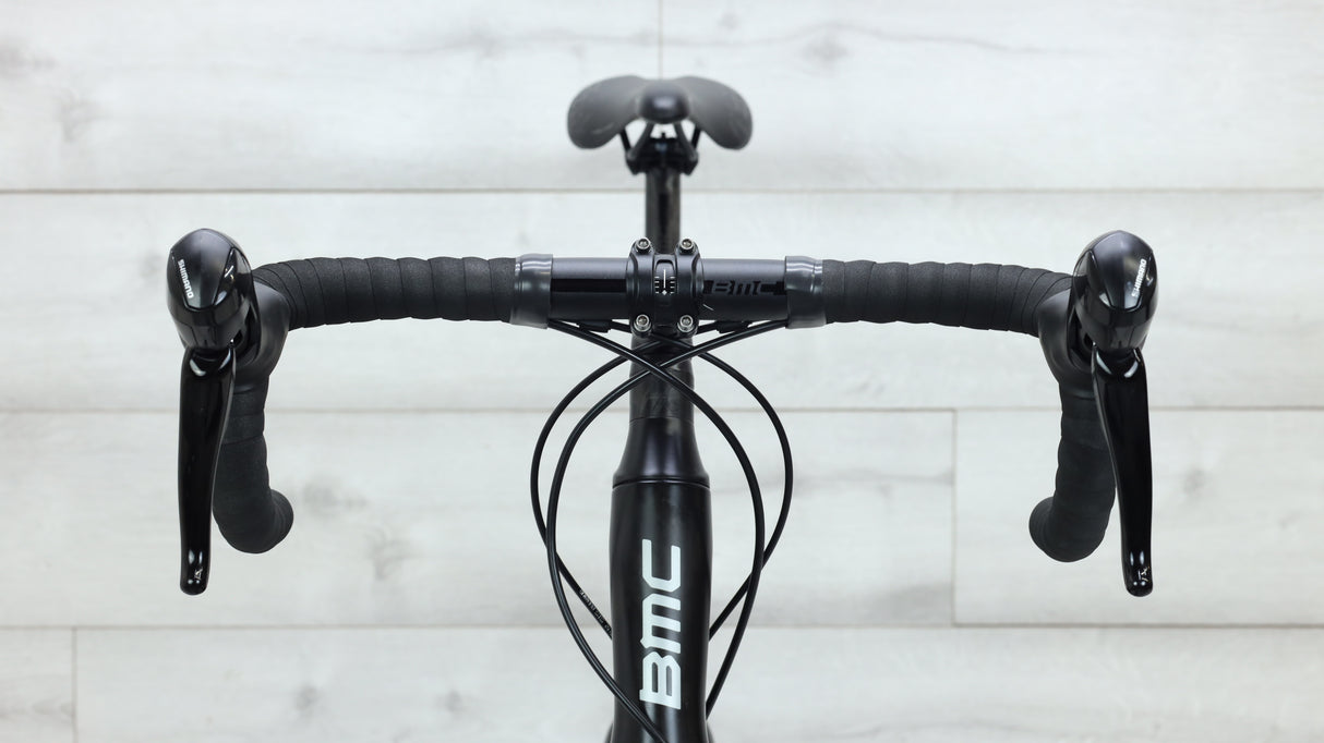 2017 BMC Roadmachine 02 Road Bike - 56cm