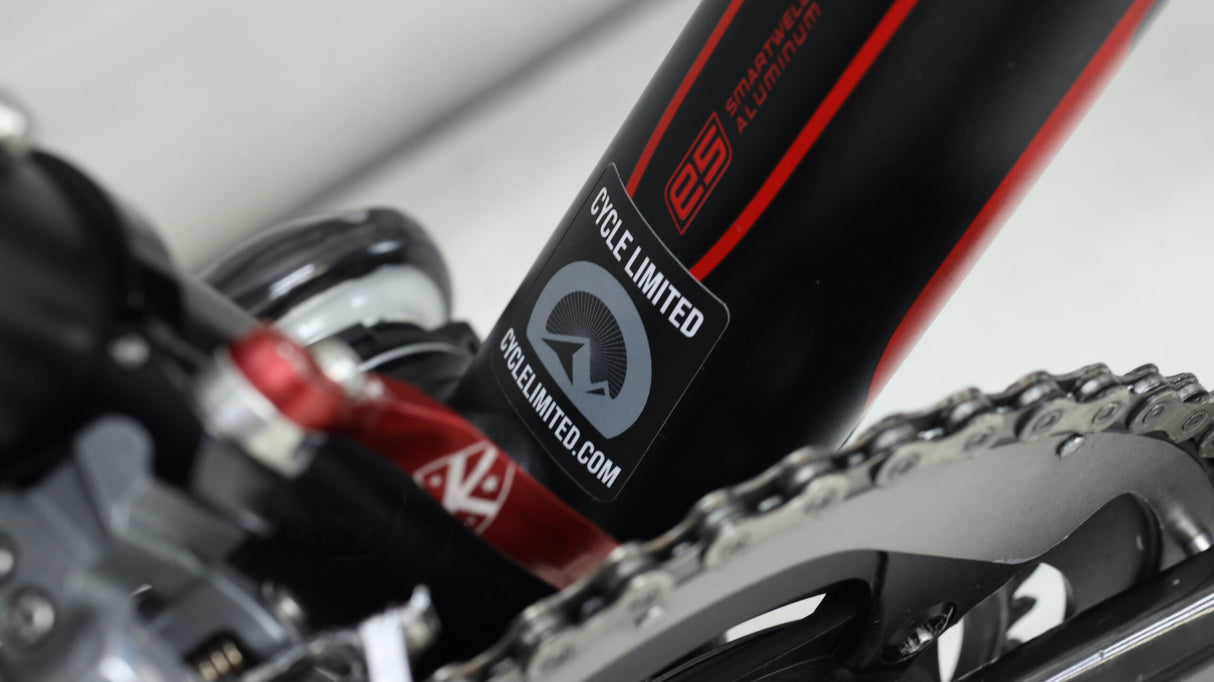 2014 Specialized Allez Race Road Bike - 58cm