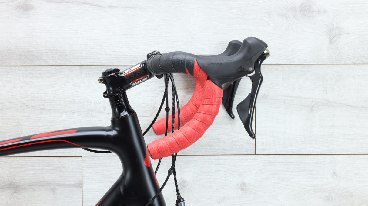 2014 Specialized Allez Race Road Bike - 58cm