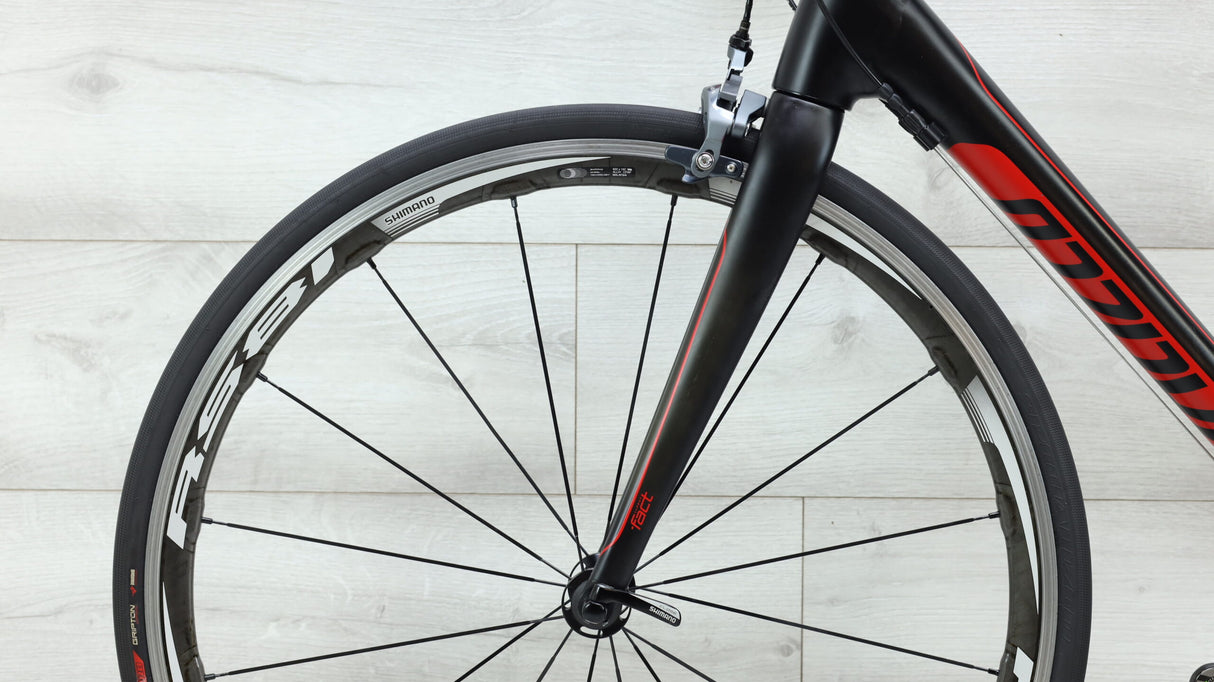 2014 Specialized Allez Race Road Bike - 58cm