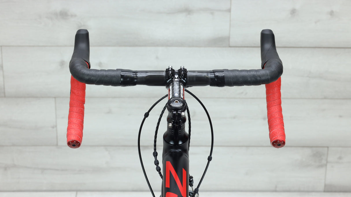 2014 Specialized Allez Race Road Bike - 58cm