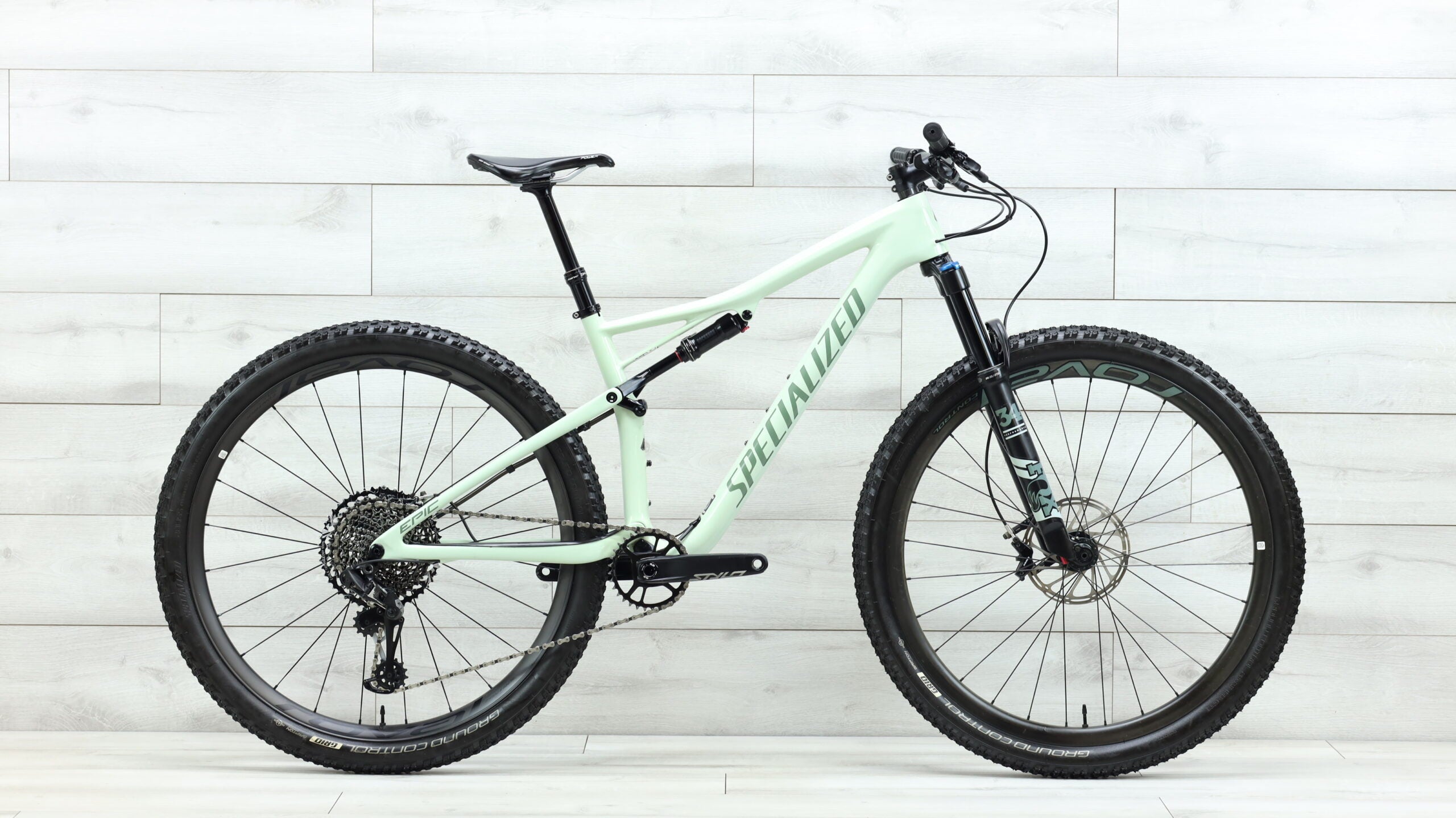 Specialized epic comp carbon evo 2020 deals