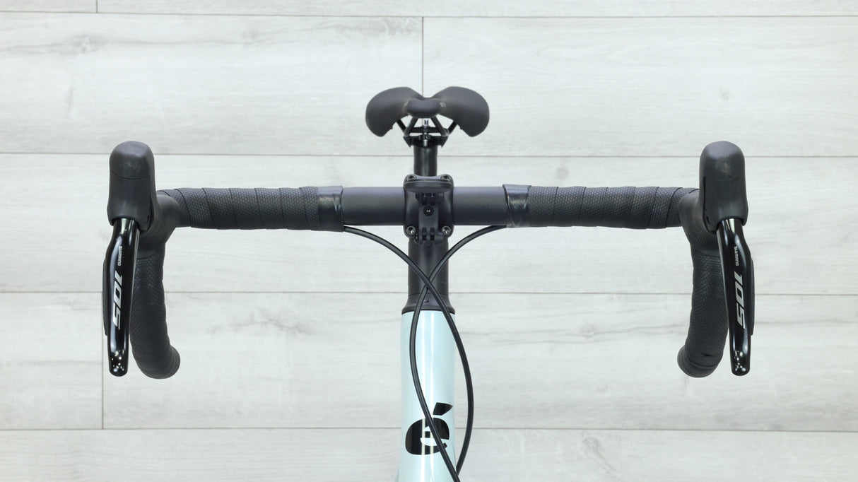 2023 Cervelo Caledonia 105 Di2 Road Bike - 61cm