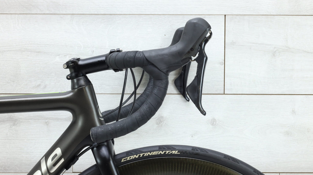 2019 Cannondale SuperSix EVO Carbon Disc Ultegra Road Bike - 52cm