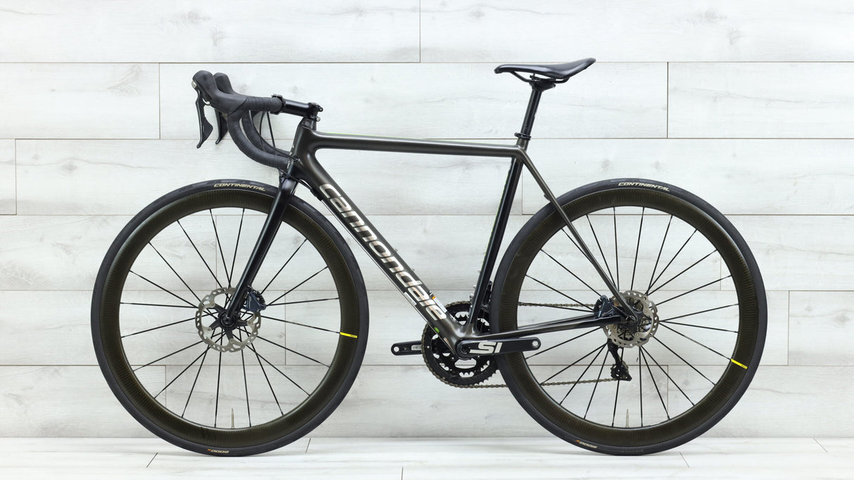2019 Cannondale SuperSix EVO Carbon Disc Ultegra Road Bike - 52cm