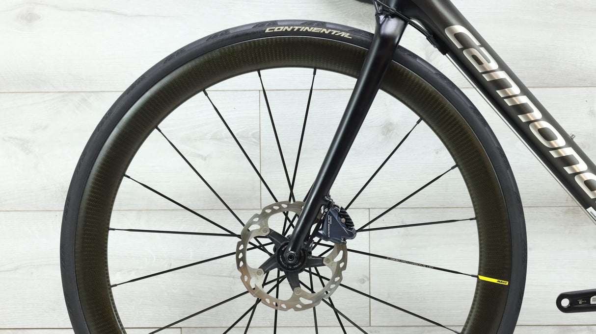 2019 Cannondale SuperSix EVO Carbon Disc Ultegra Road Bike - 52cm