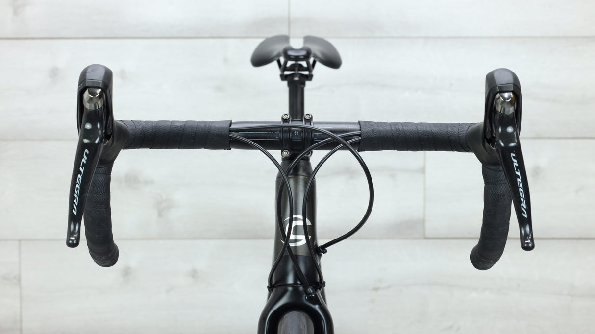 2019 Cannondale SuperSix EVO Carbon Disc Ultegra Road Bike - 52cm