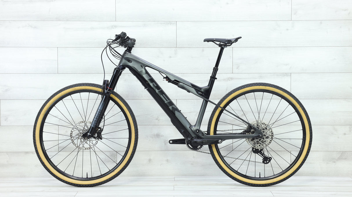 2022 Trek E-Caliber 9.6 Mountain E-Bike - Large
