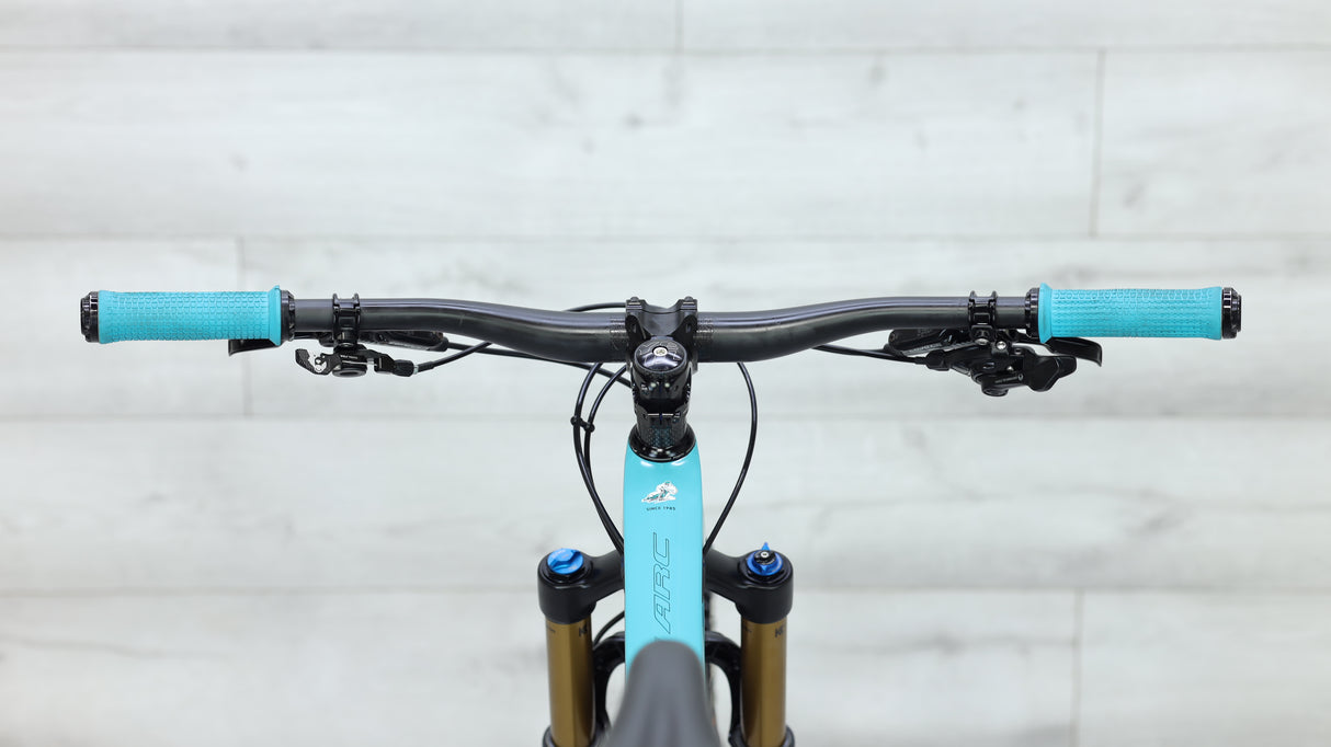 Yeti Arc C2 Mountain Bike - 2022, Large