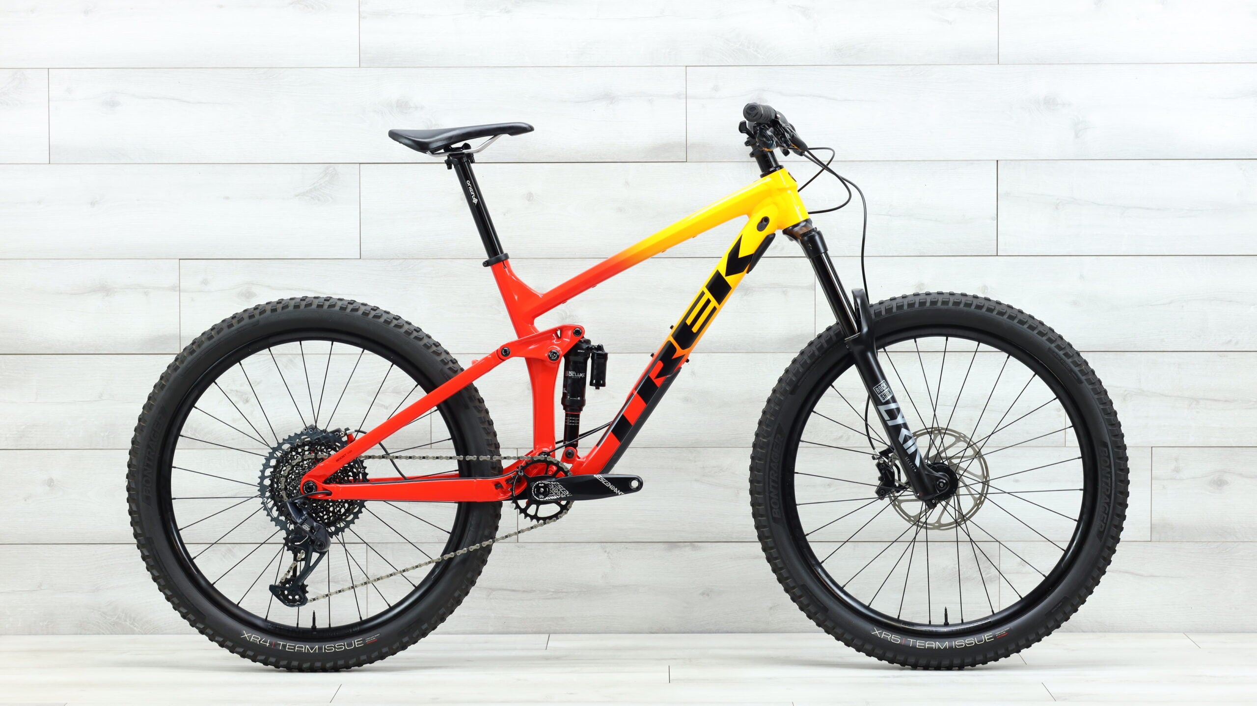 2021 Trek Remedy 8 Mountain Bike Med Large