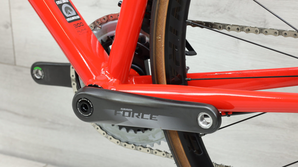 2022 Trek Emonda ALR Road Bike - 54cm