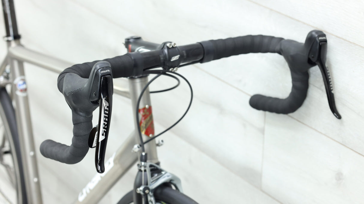 Bicicleta de carretera Lynskey Cooper 2009: mediana/grande