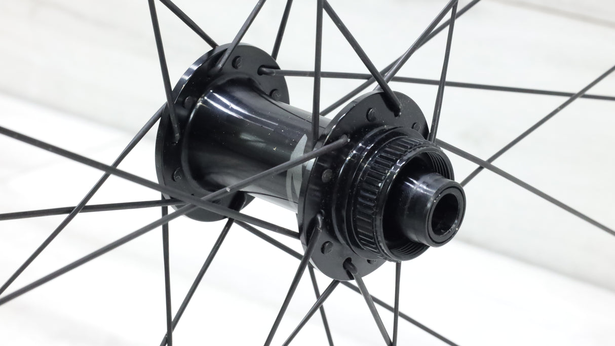 Reserve 32 Carbon Tubeless Disk Brake 700c Gravel Wheelset