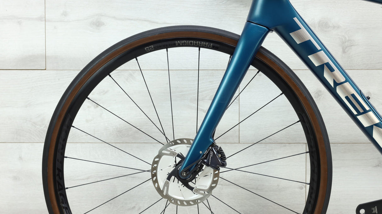 2022 Trek Domane SL 6 Road Bike - 52cm