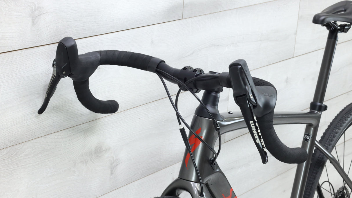 2021 Specialized Diverge Base Carbon Gravel Bike - 56cm