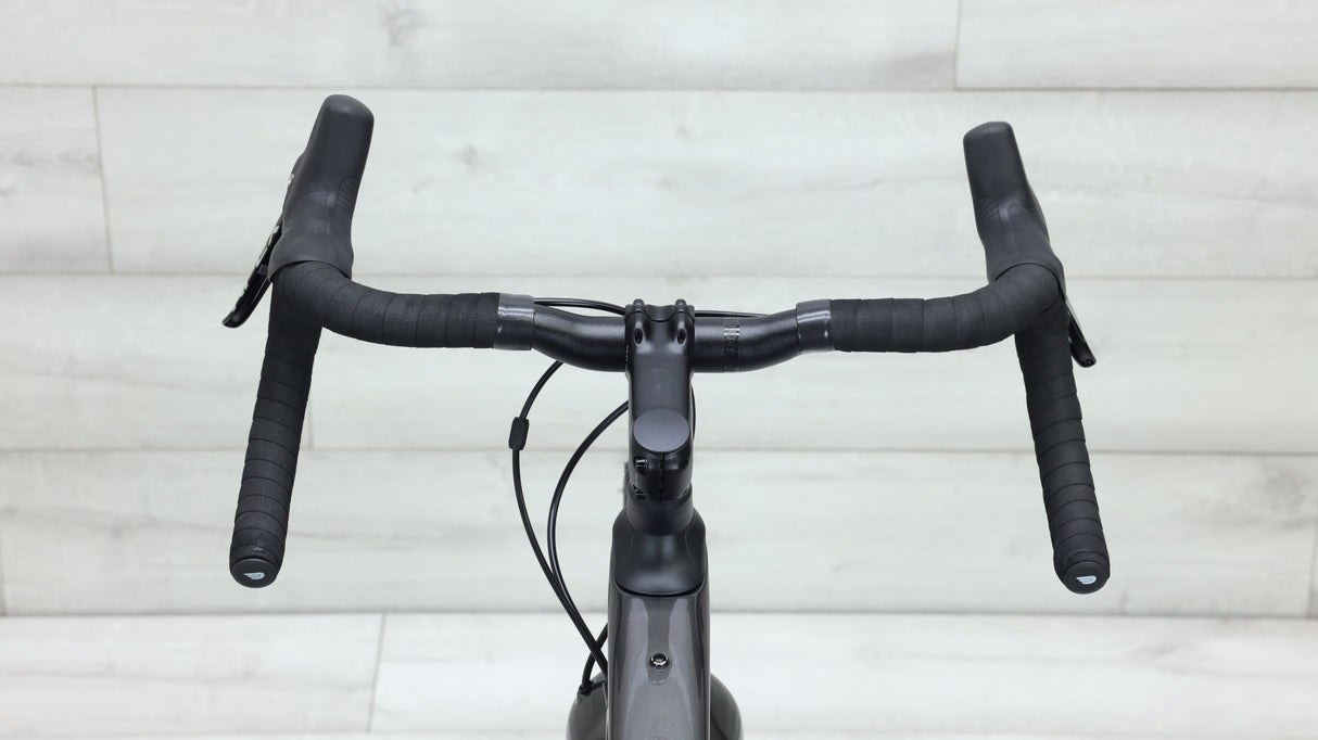 2021 Specialized Diverge Base Carbon Gravel Bike - 56cm