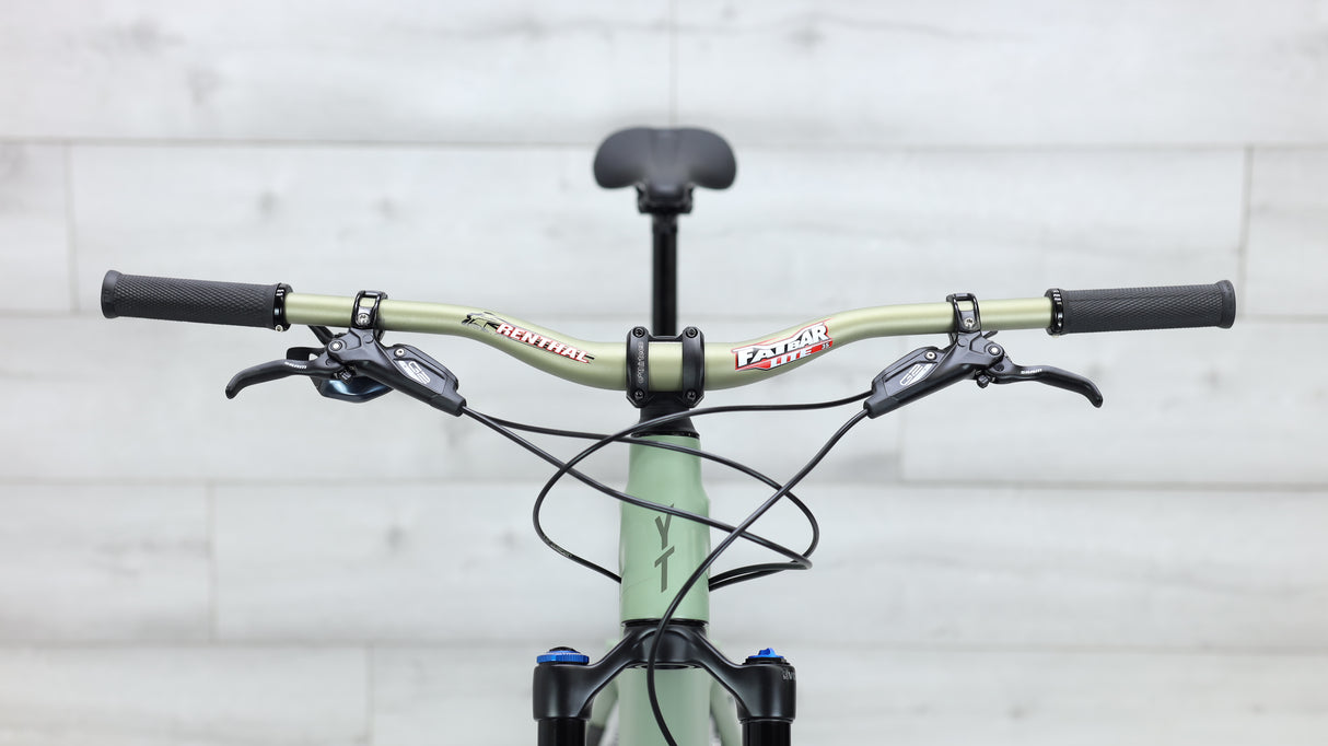 2022 YT Izzo Core 3 29 Mountain Bike - X-Large