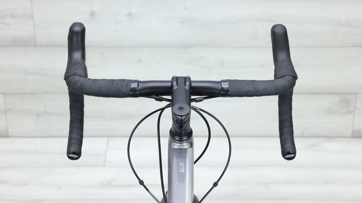 2021 BMC Teammachine ALR Disc One Road Bike - 60cm